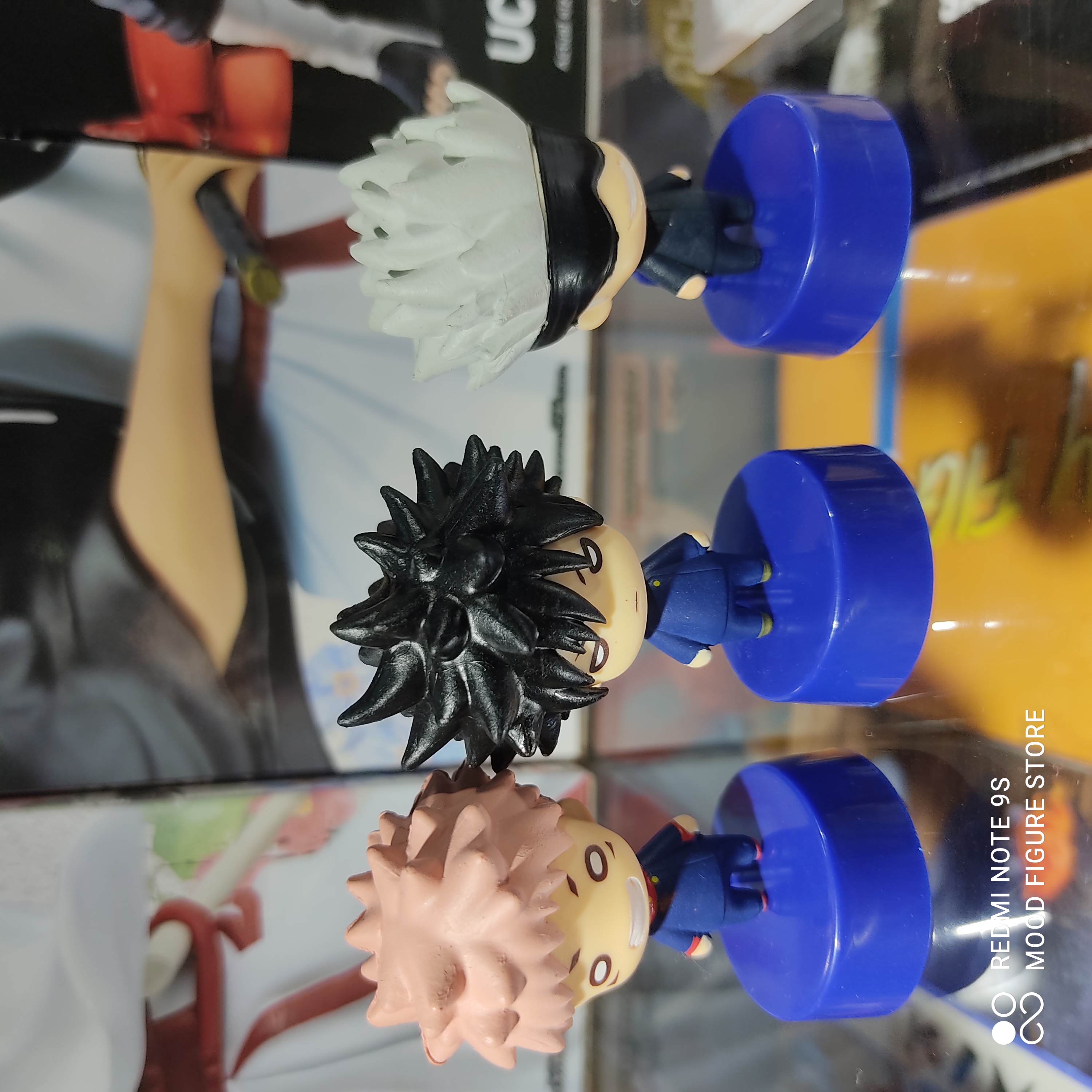 Mini Figure With Stand