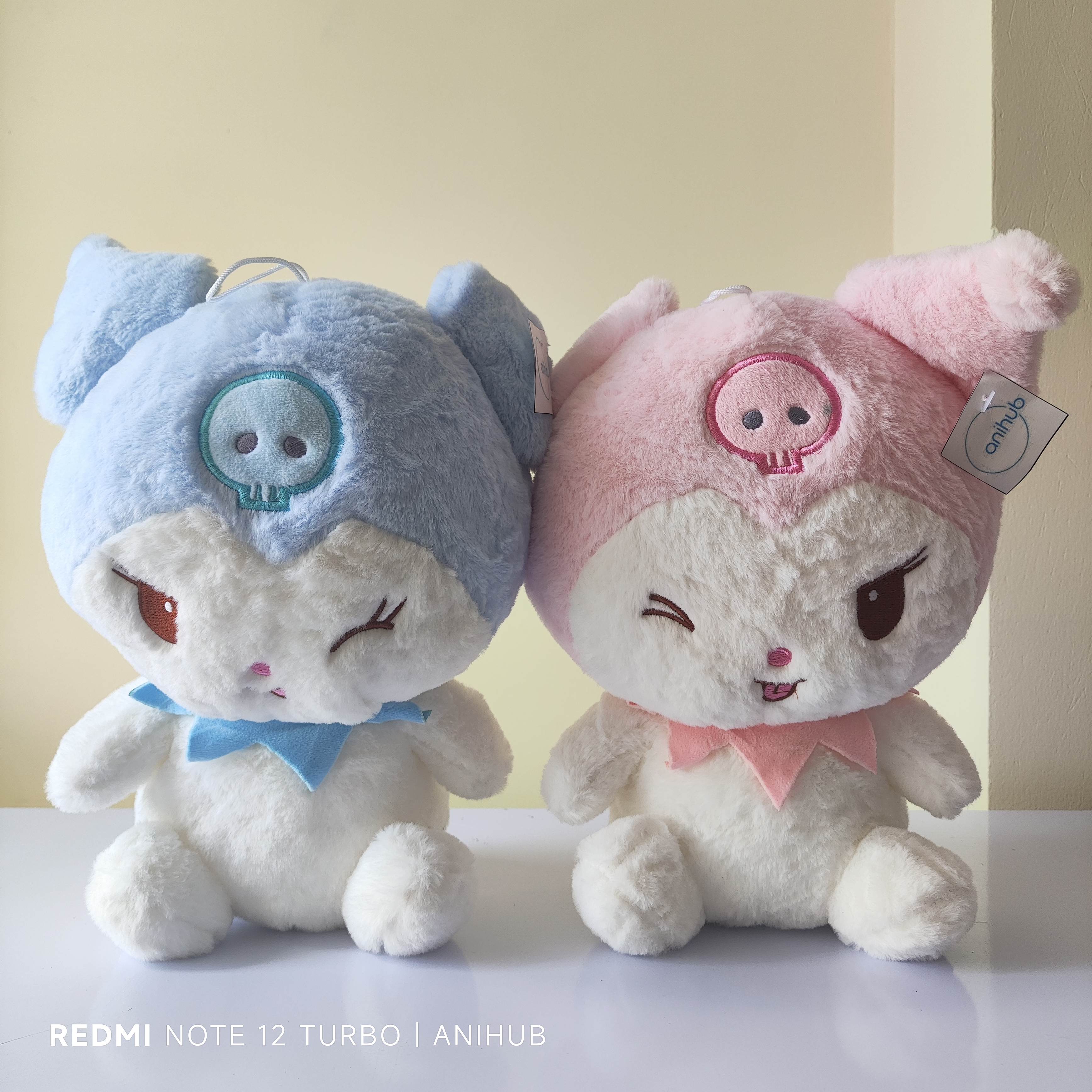 Kuromi Winking Eye 33 cm
