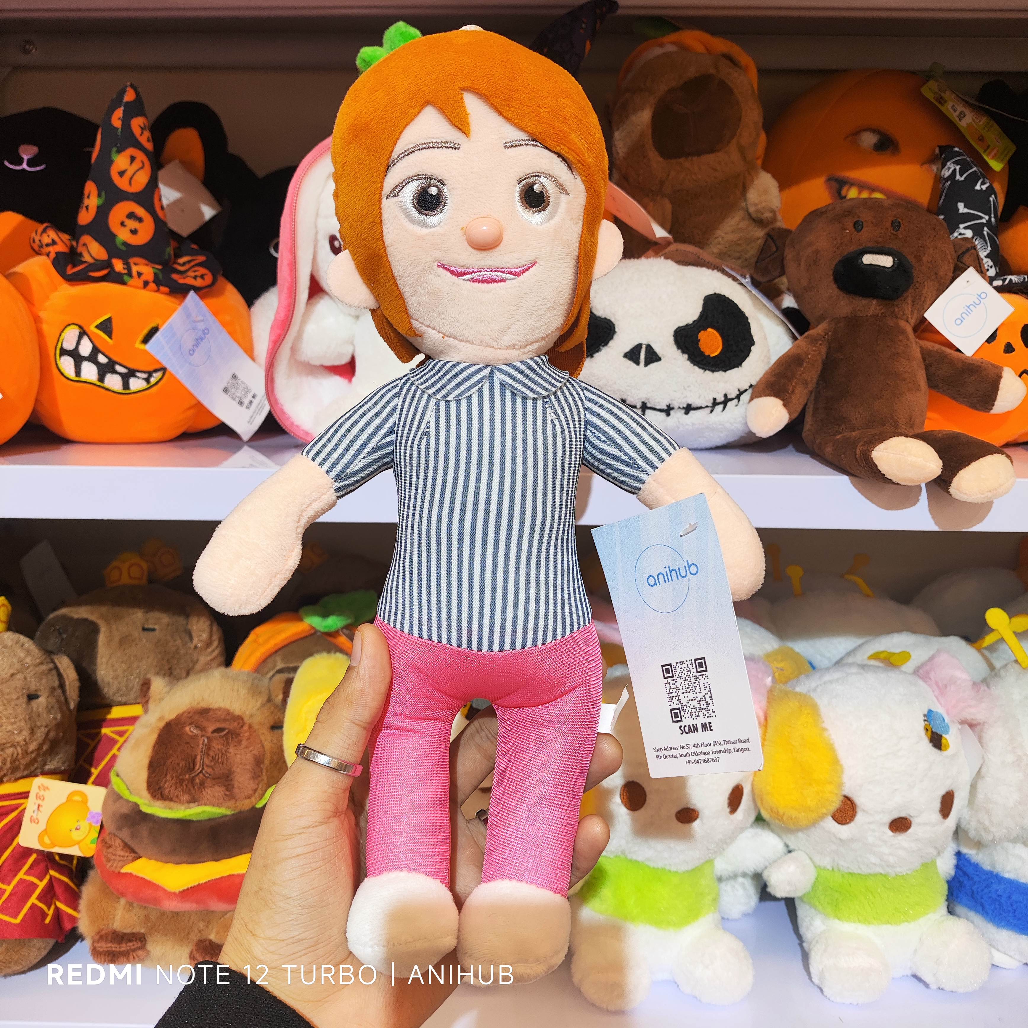 Cocomelon Mommy Plush 30cm