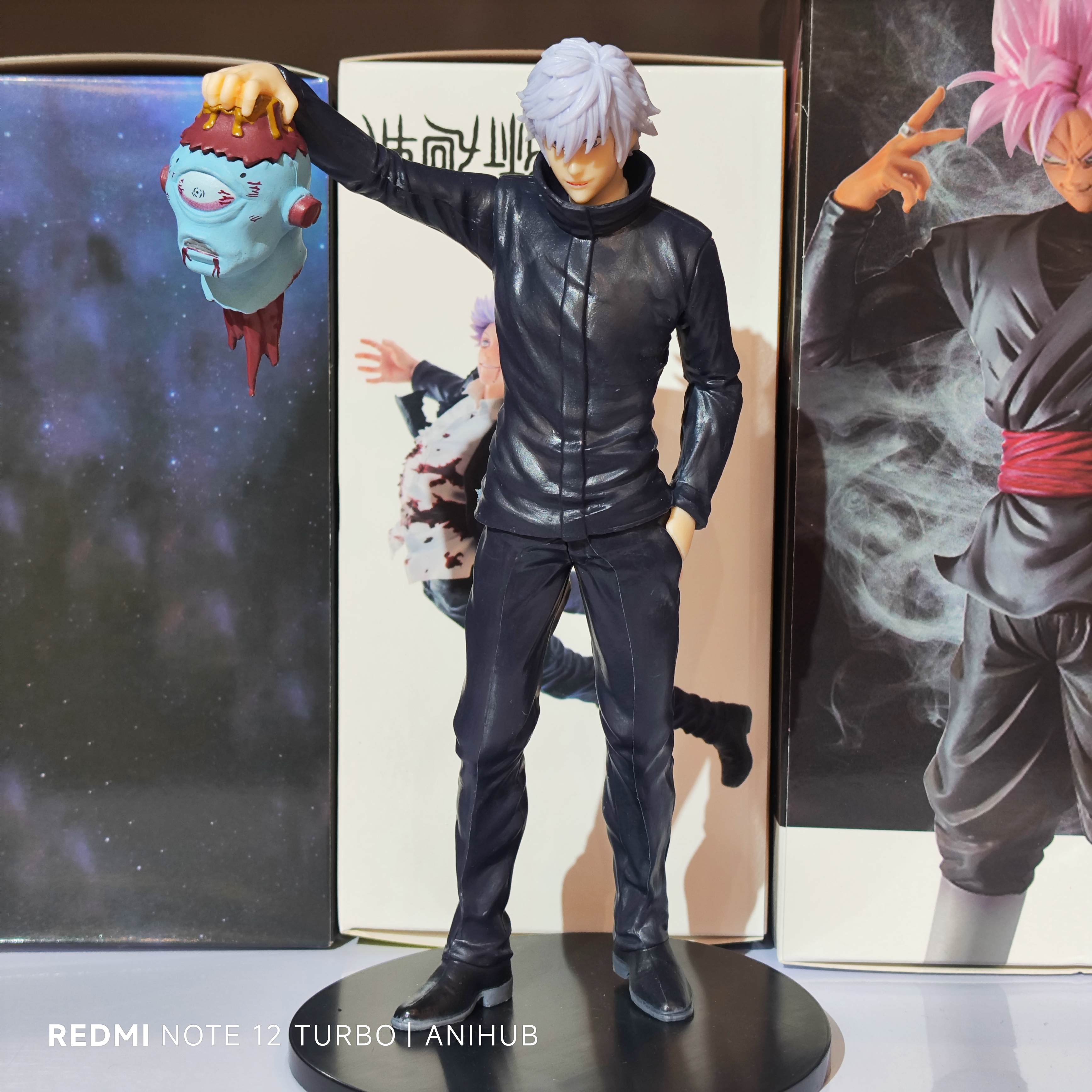 Jujutsu Kaisen Gojo Nomnom Figure
